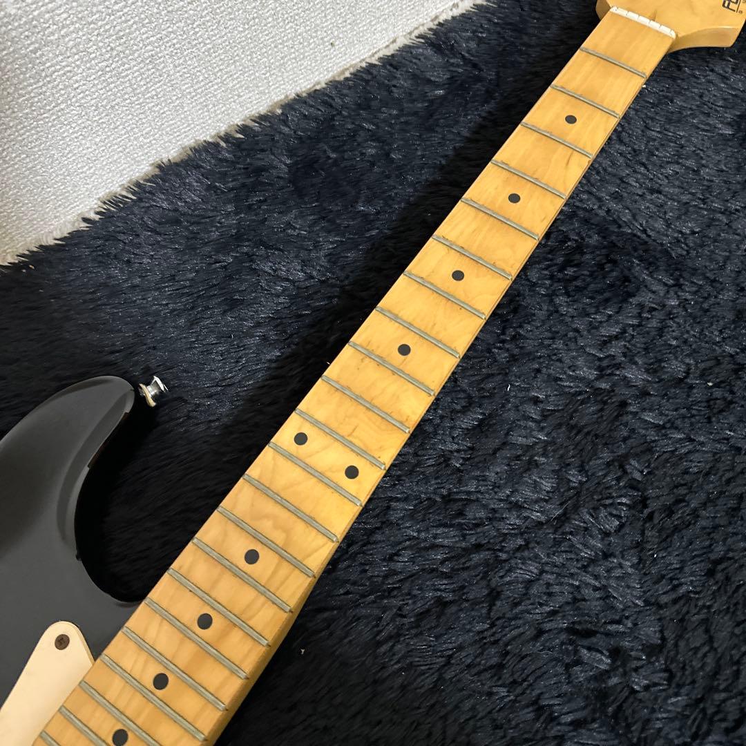 廃盤品 FERNANDES ストラトキャスター エレキギター 弦楽器 黒