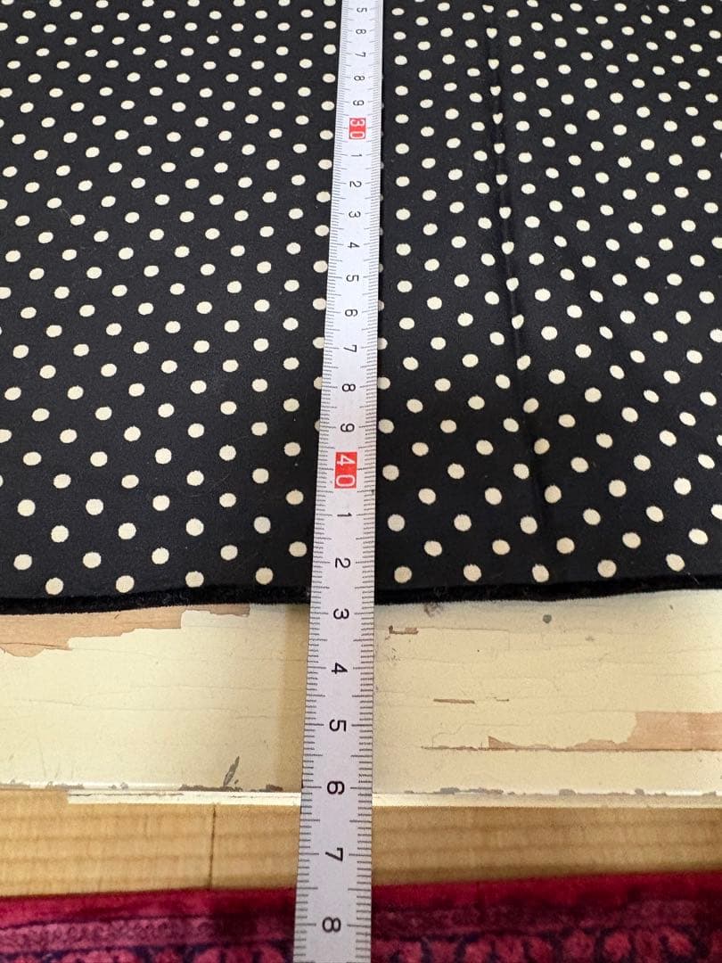 アンティーク　クラシックデザイン 木製タンス 2引き出し