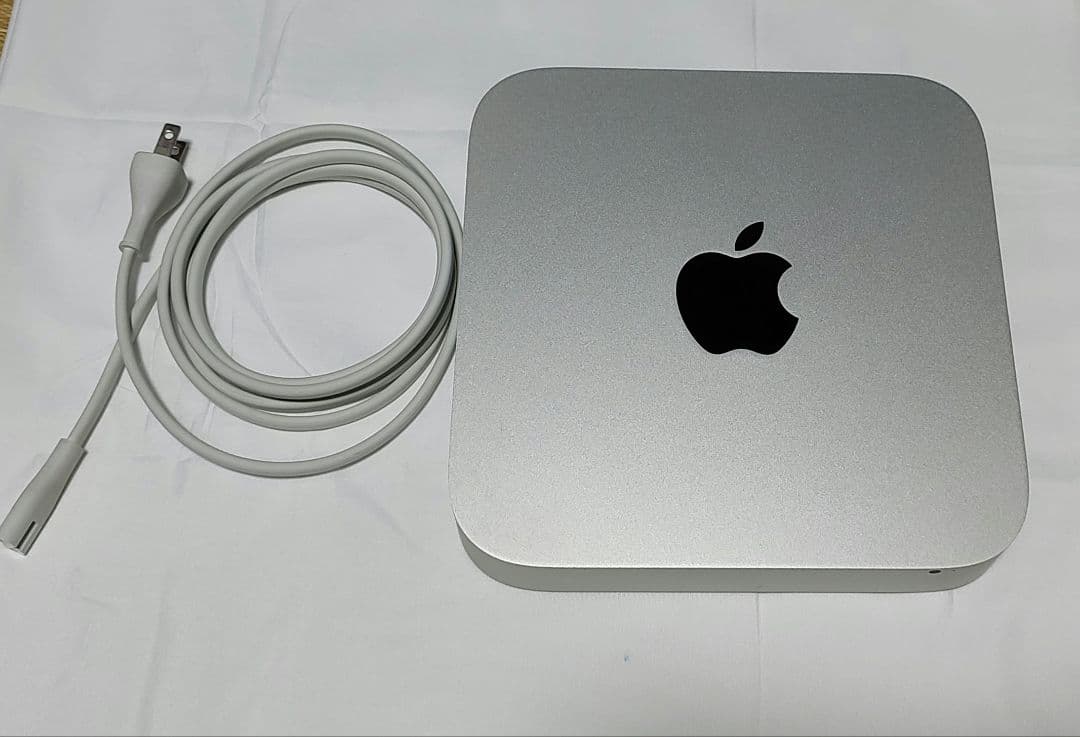 Apple Mac mini（ Late 2012 ）シルバー