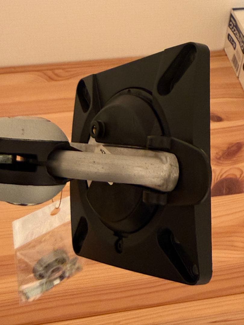 Herman Miller ハーマンミラー CBS Flo シルバー