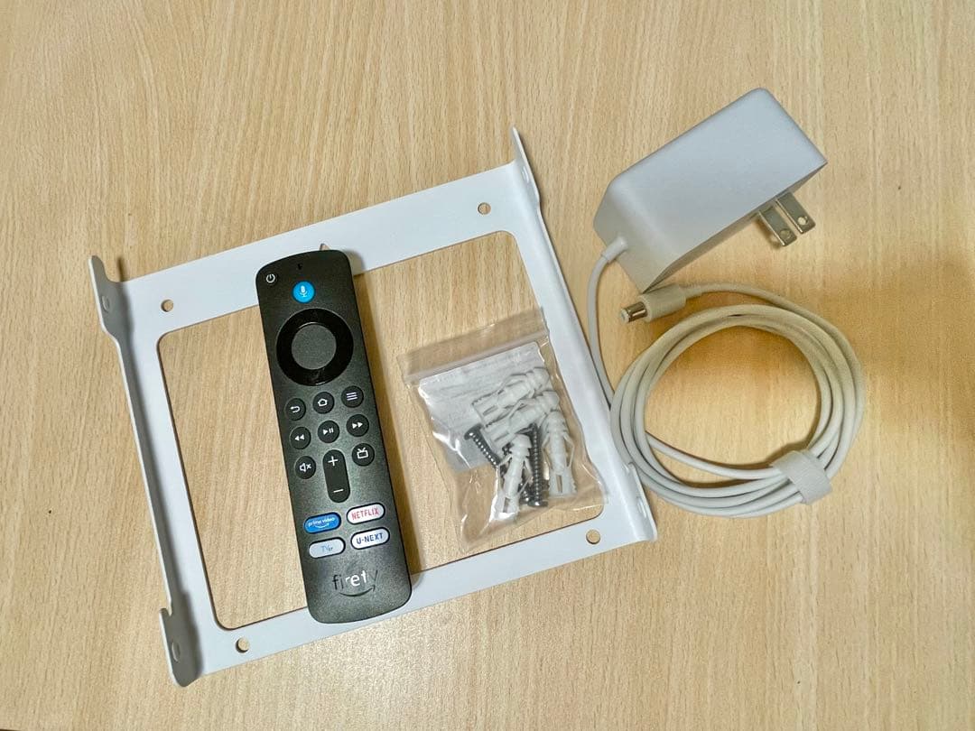 【リモコン付き】Amazonスマートディスプレイecho show 15第1世代