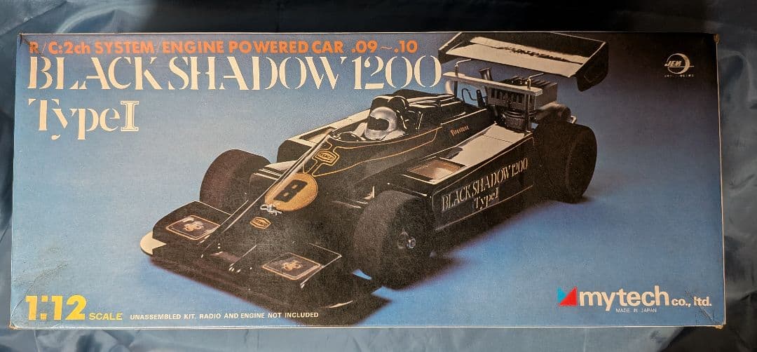 ロ*ー様 CBぶんけんmytechブラックシャドウ1／12エンジンRC 組み立て