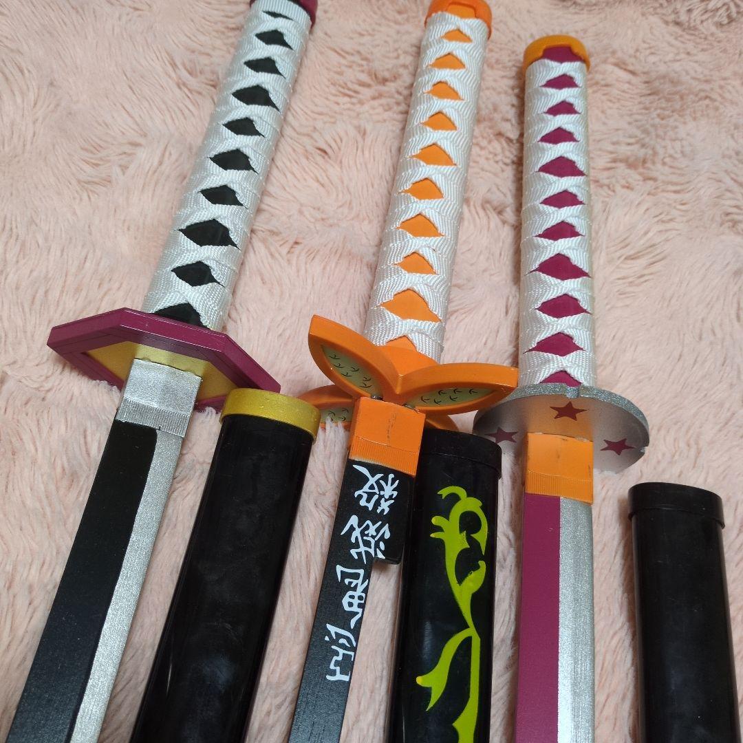 鬼滅の刃　日輪刀　コスプレ　11本セット