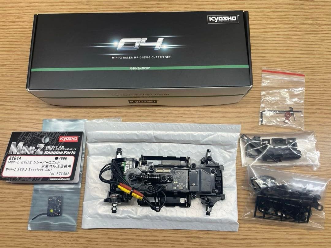 ミニッツ mr-04 EVO2 N-MM2/4100KV 開封のみレシーバー付き