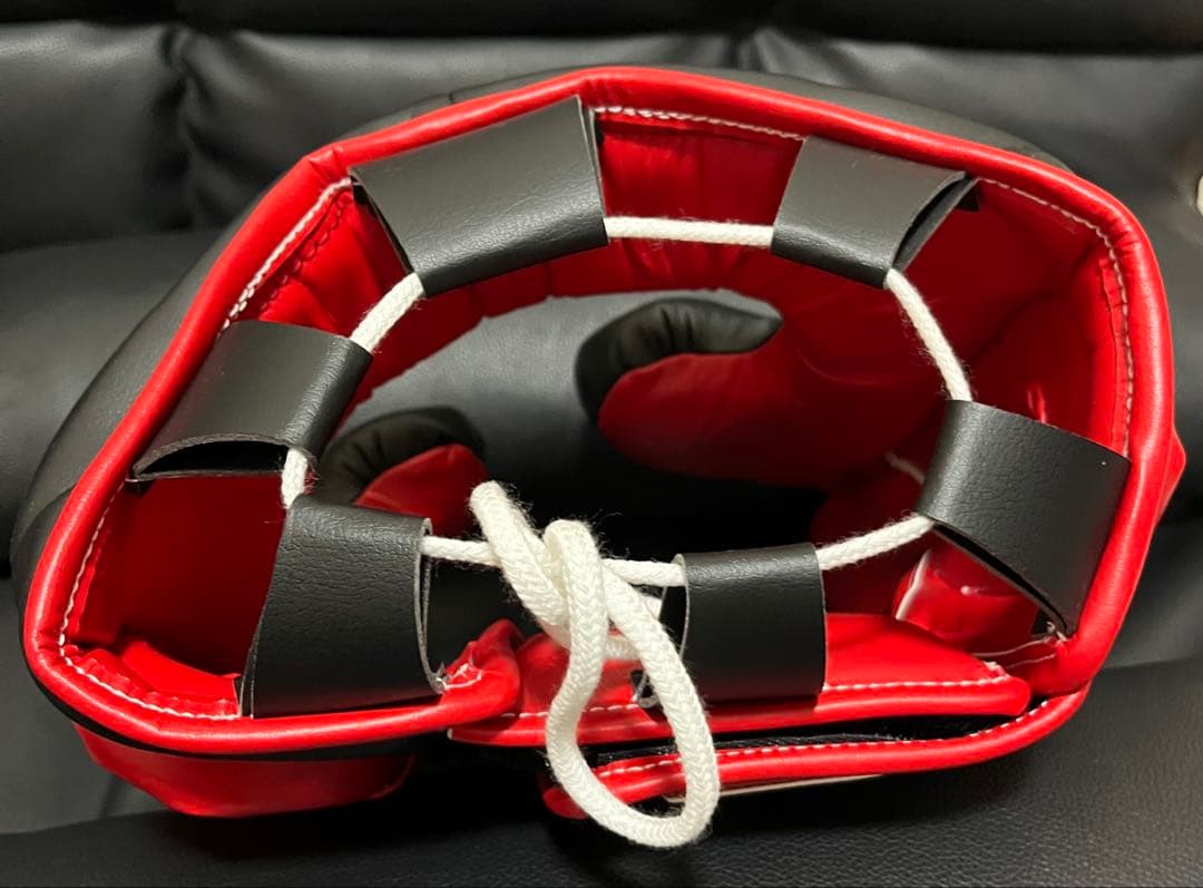 Winning ボクシンググローブ 16oz レッド
