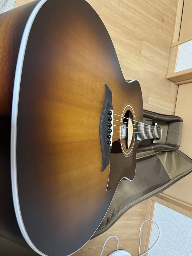 Taylor214ce-Koa SBギターケースピックカポ付き