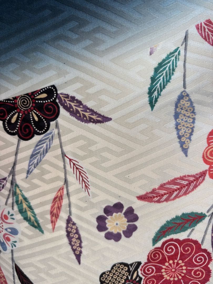 ニコニコ 　　♡ 振袖フルセット（７点）　正絹振袖　成人式　クリーニング済