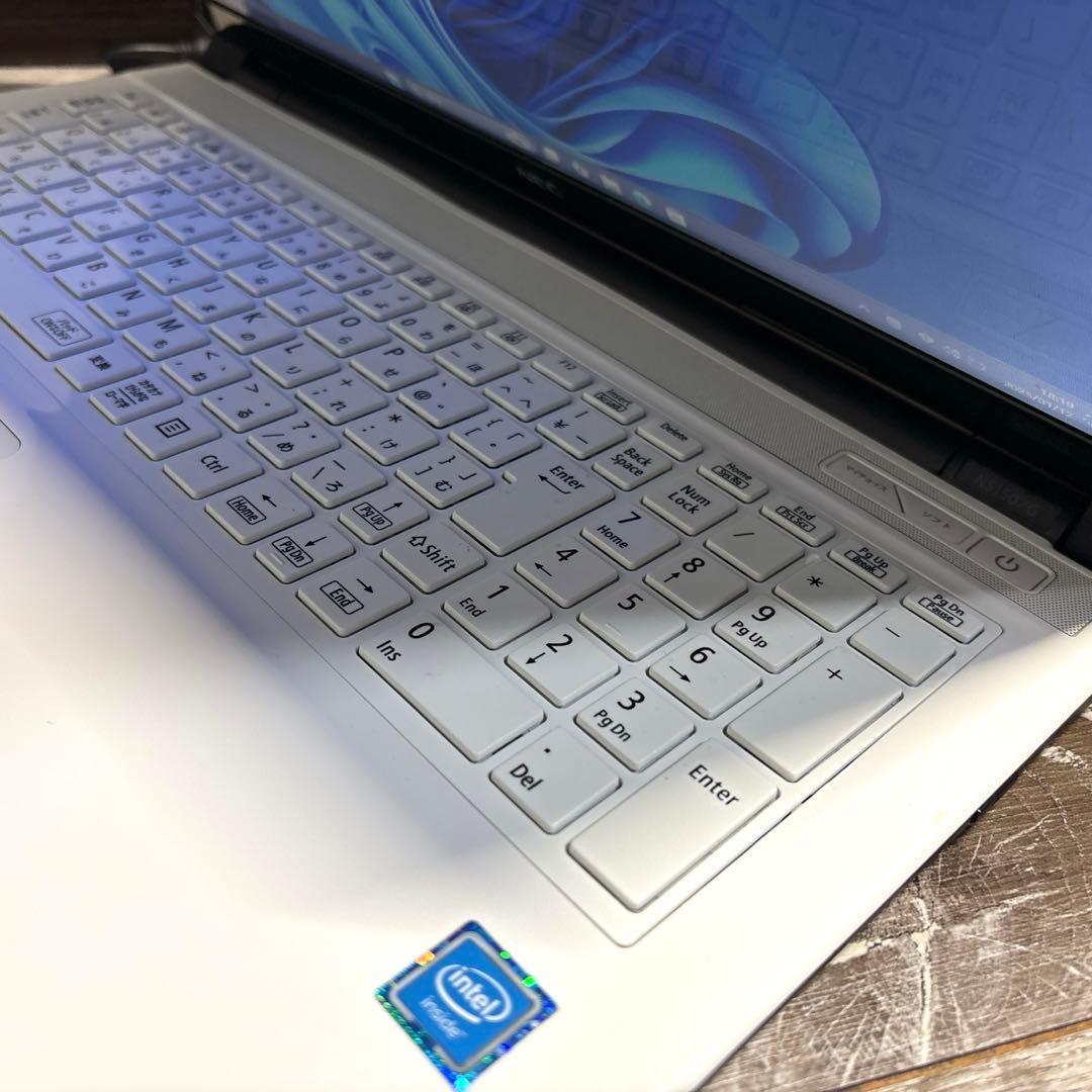 爆速仕様 薄型NEC LAVIEノートパソコン SSD Webカメラ