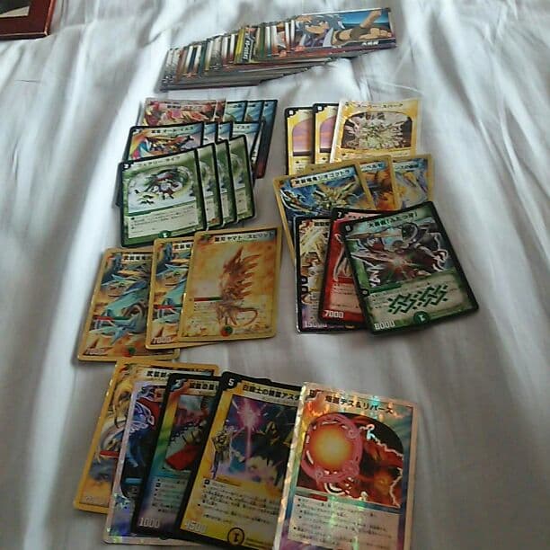 デュエルマスターズ 限定品、ベイブレードカード