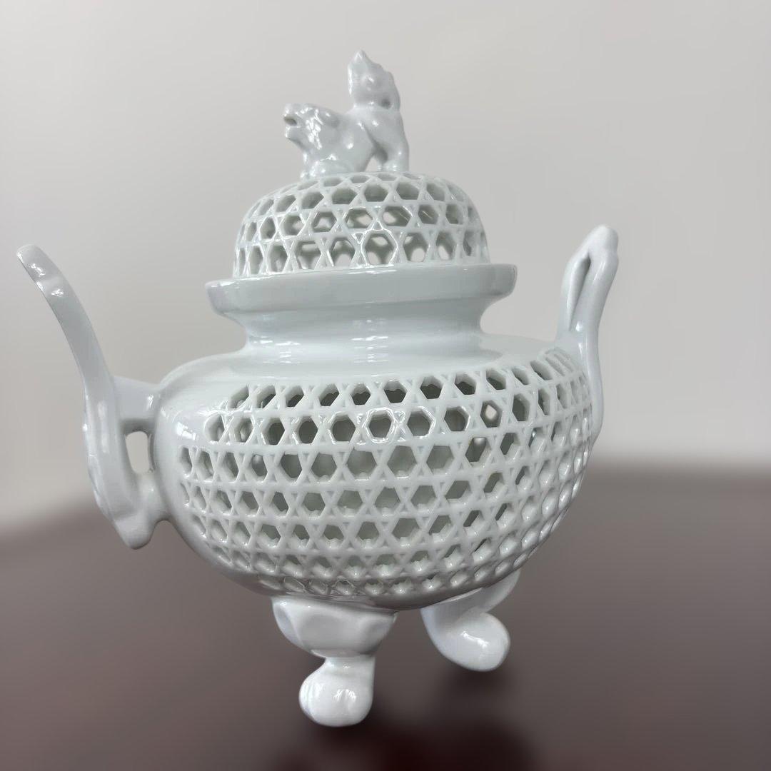 【有田焼】杉原一壷 白磁 香炉 透かし 三つ足香炉