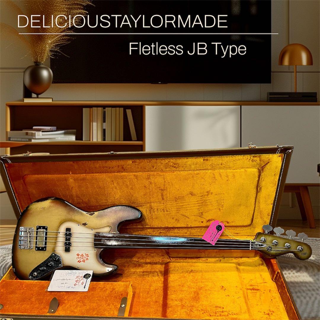 DeliciousTaylormade フレットレスジャズベース　　　　チーク材