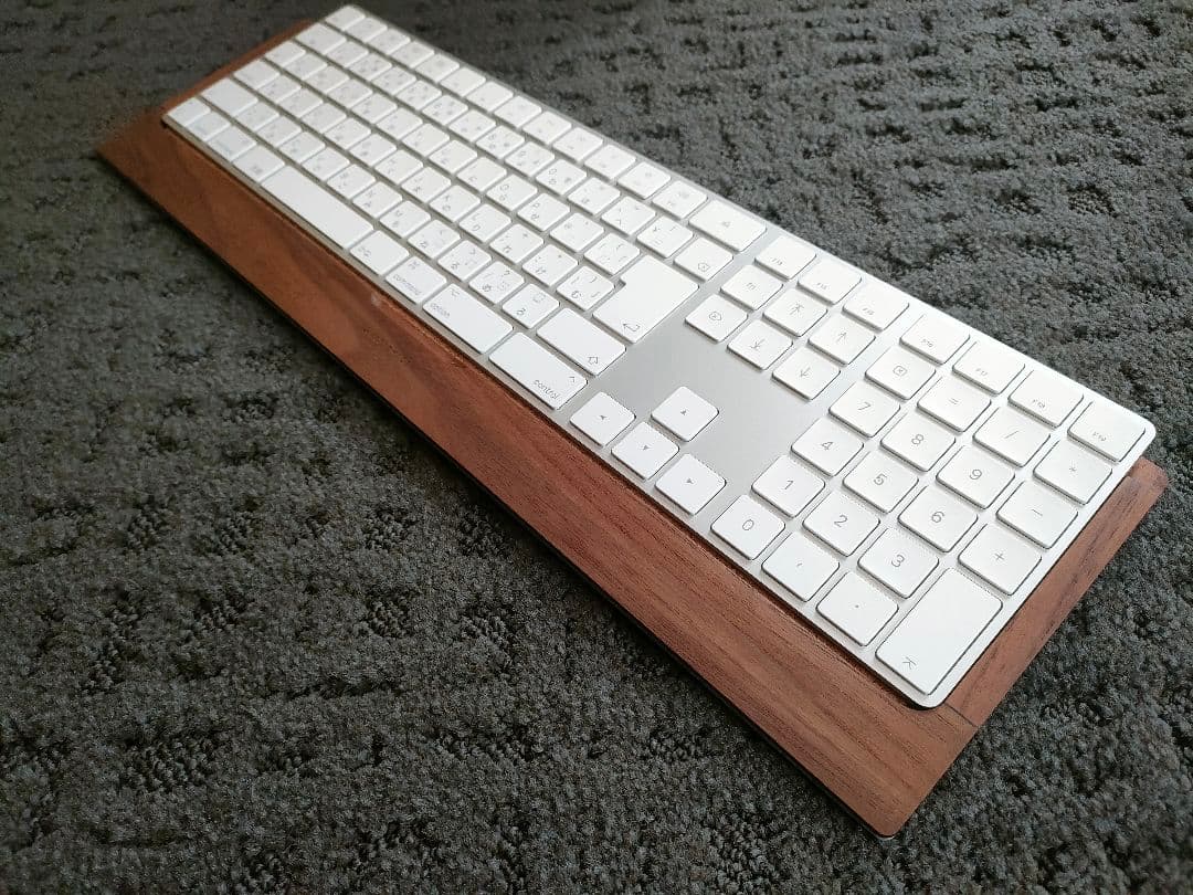 Apple ワイヤレスキーボード 専用スタンド付き