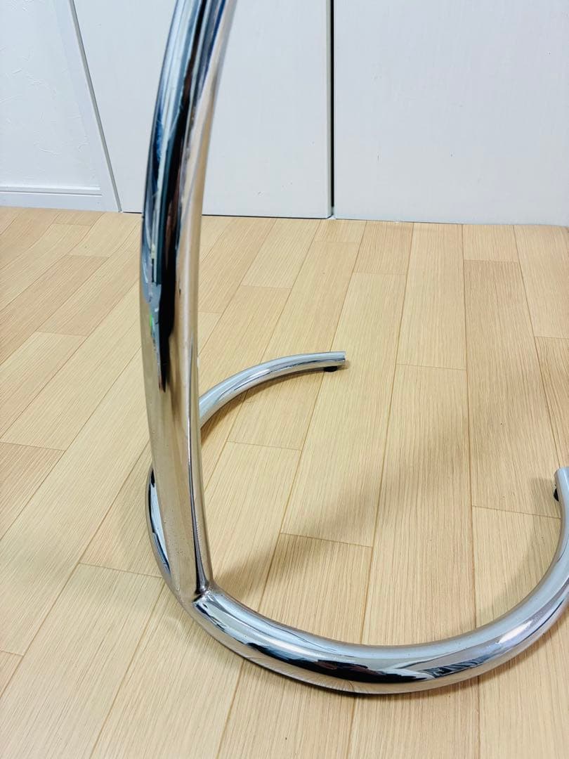 IDC大塚 ガラスラウンドサイドテーブル