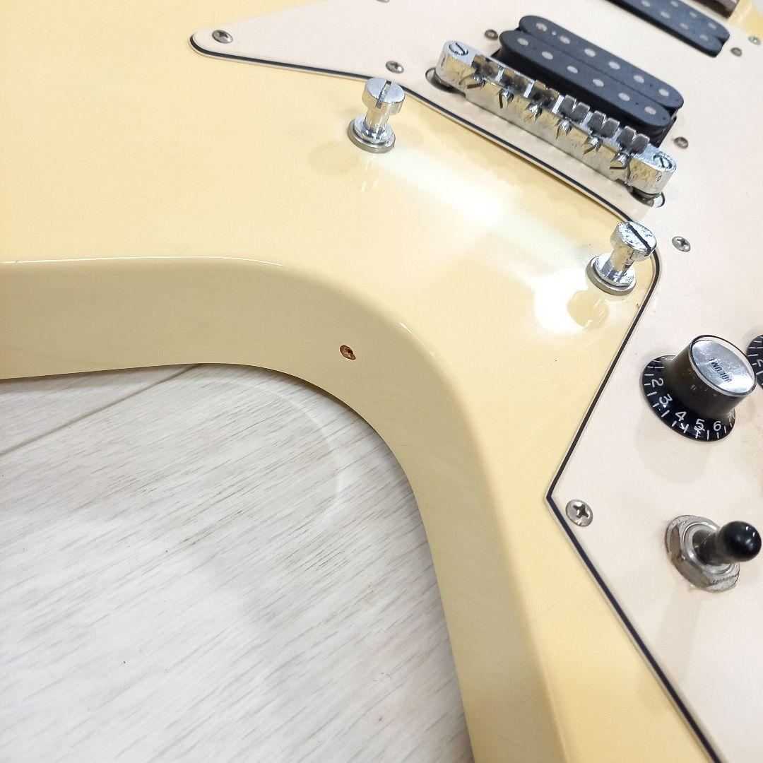 ジャンク メーカー不明 フライングV 変形 エレキギター ビンテージホワイト