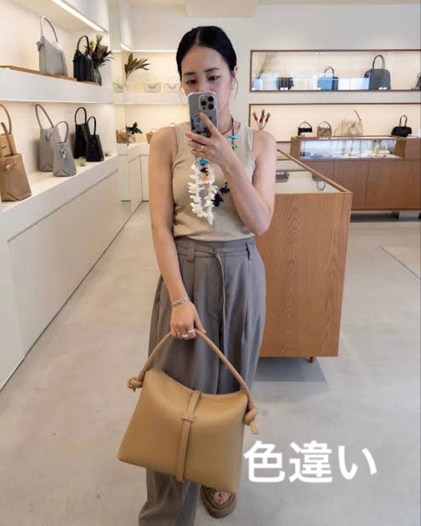 VASIC COTY MINI, ブラック