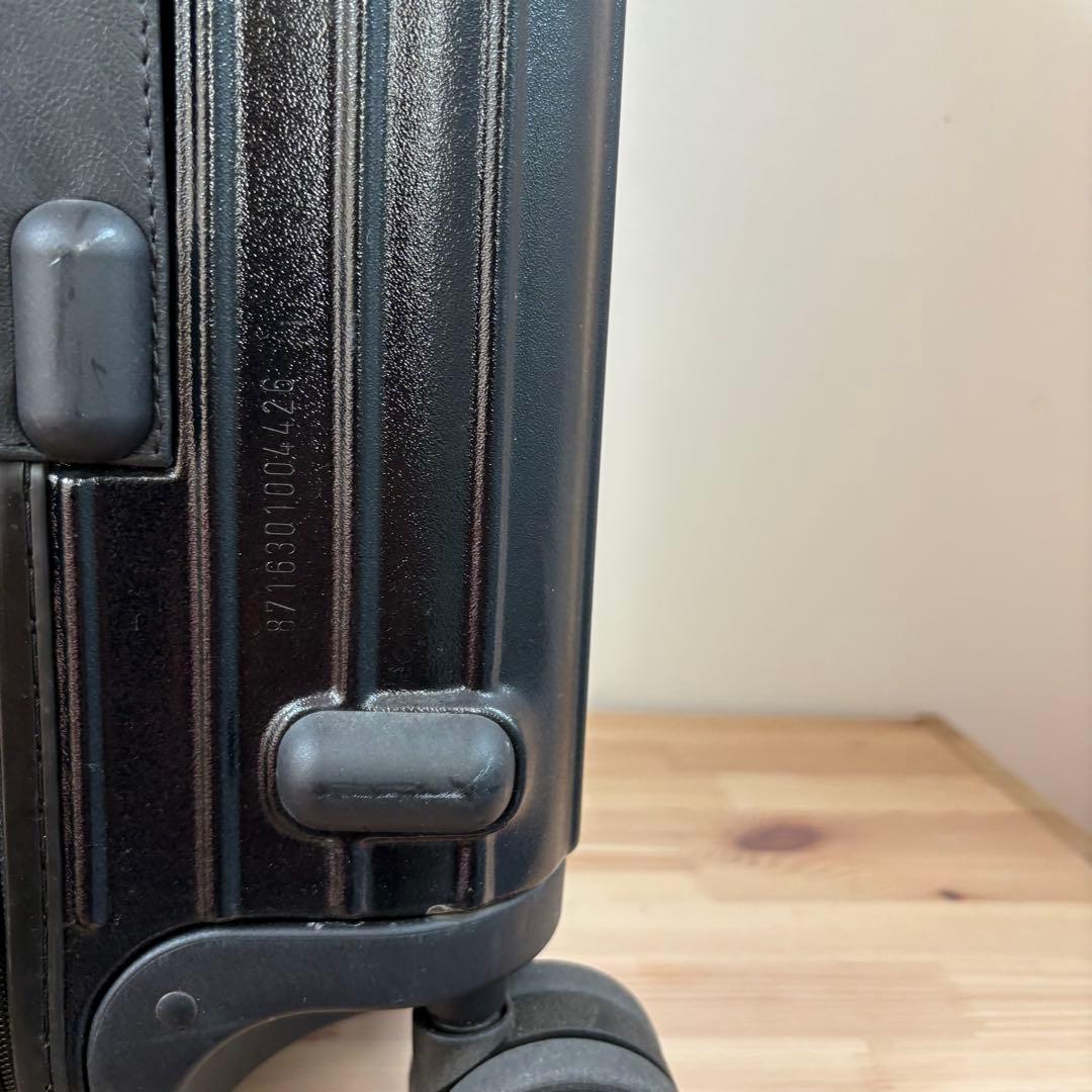 美品　RIMOWA SALSA 63L 4輪　キャリーケース　マットブラック　黒