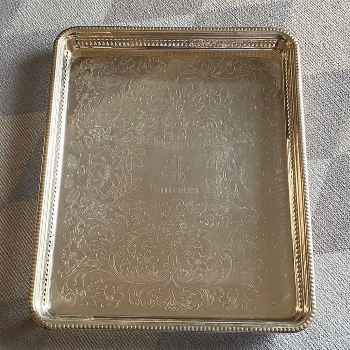 エミレーツ航空　機内サービス用　シルバートレイ　イギリス製