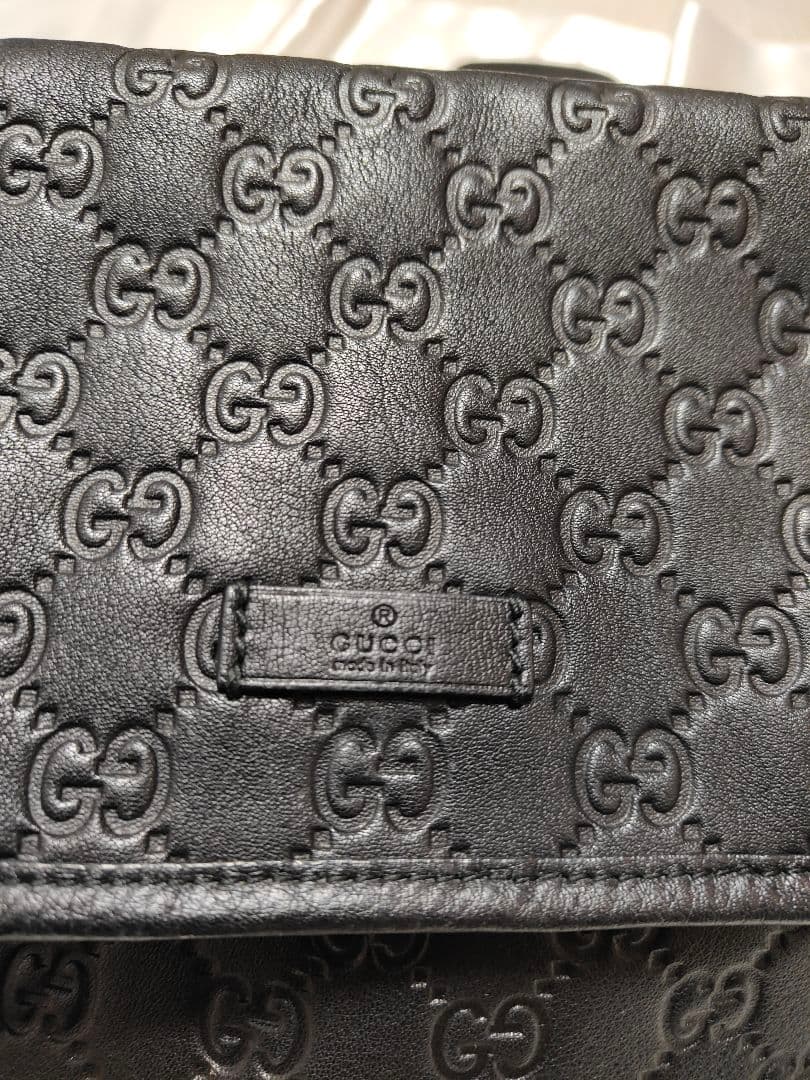 極美品 グッチ ショルダーバッグ GG柄 シマレザー 黒 クロスボディバッグ