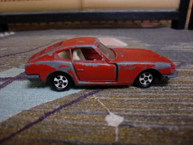 n*e様 トミカ　No,6 フェアレディZ　１Aホイール