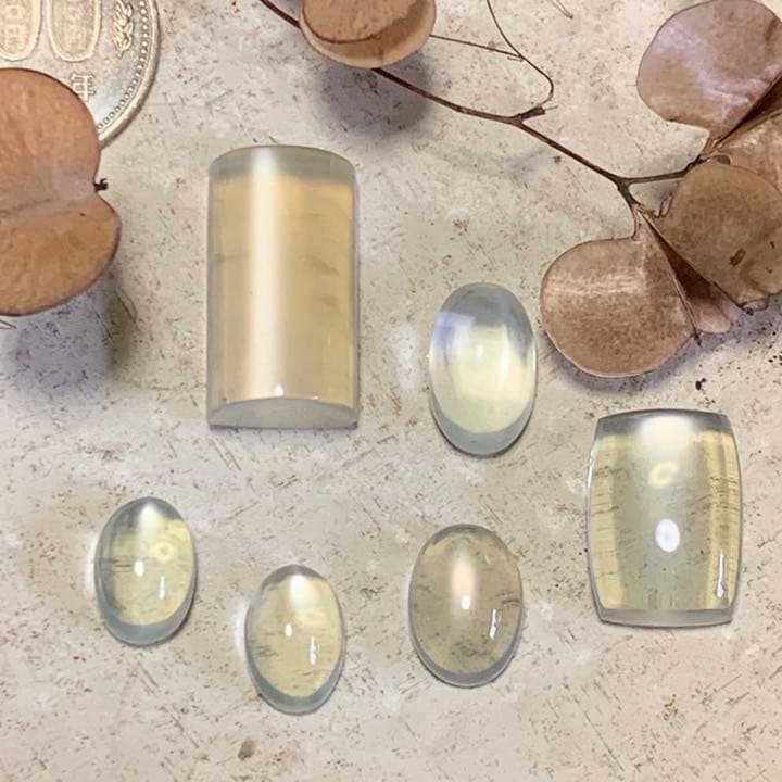 インド最高峰！高品質グリーンムーンストーン【6ct】