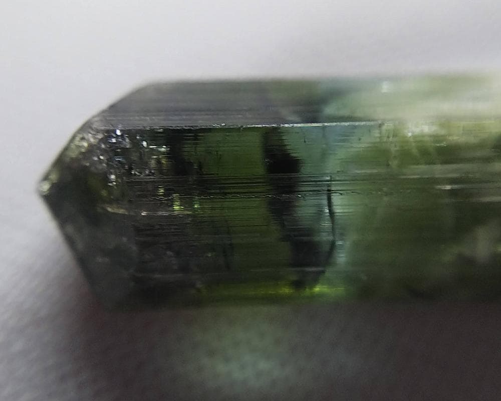 282 マルチカラー トルマリン キャッツアイ ブラジル産 結晶 原石