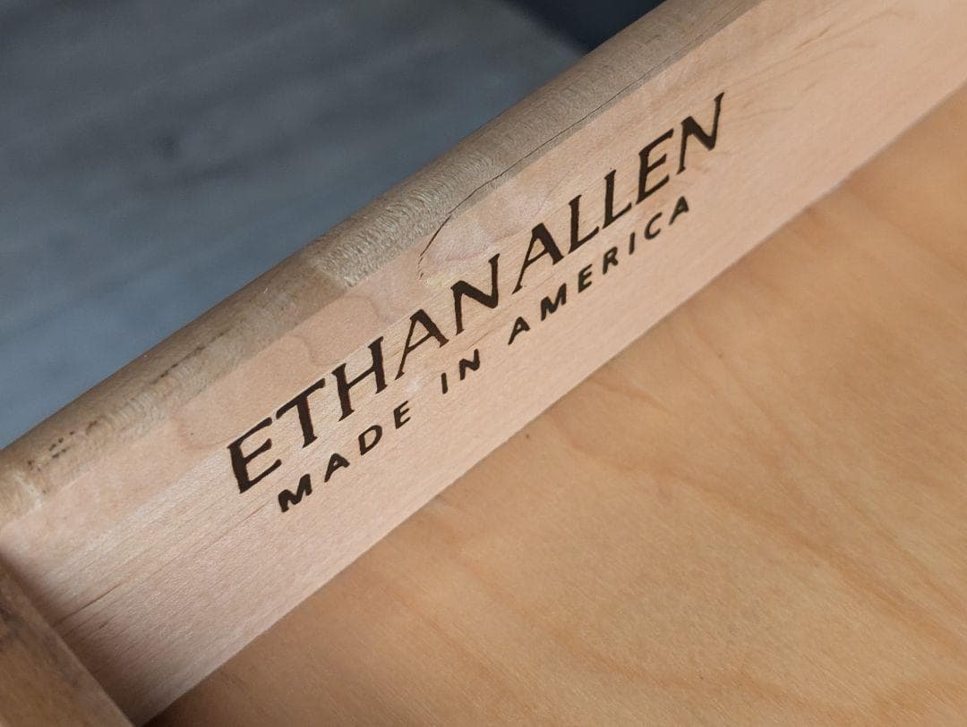 ①　ETHAN ALLEN　イーセンアーレン　アメリカ製　サイドボード　SR