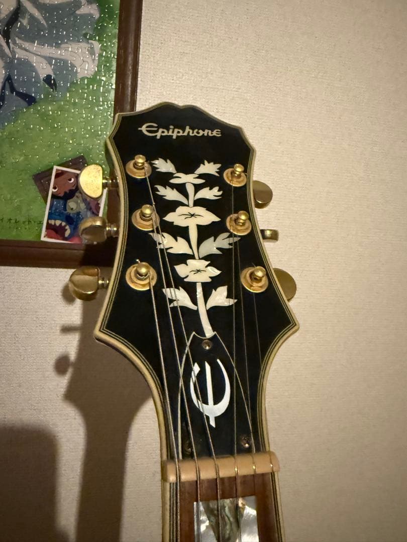Epiphone シェラトン セミアコ サンバースト