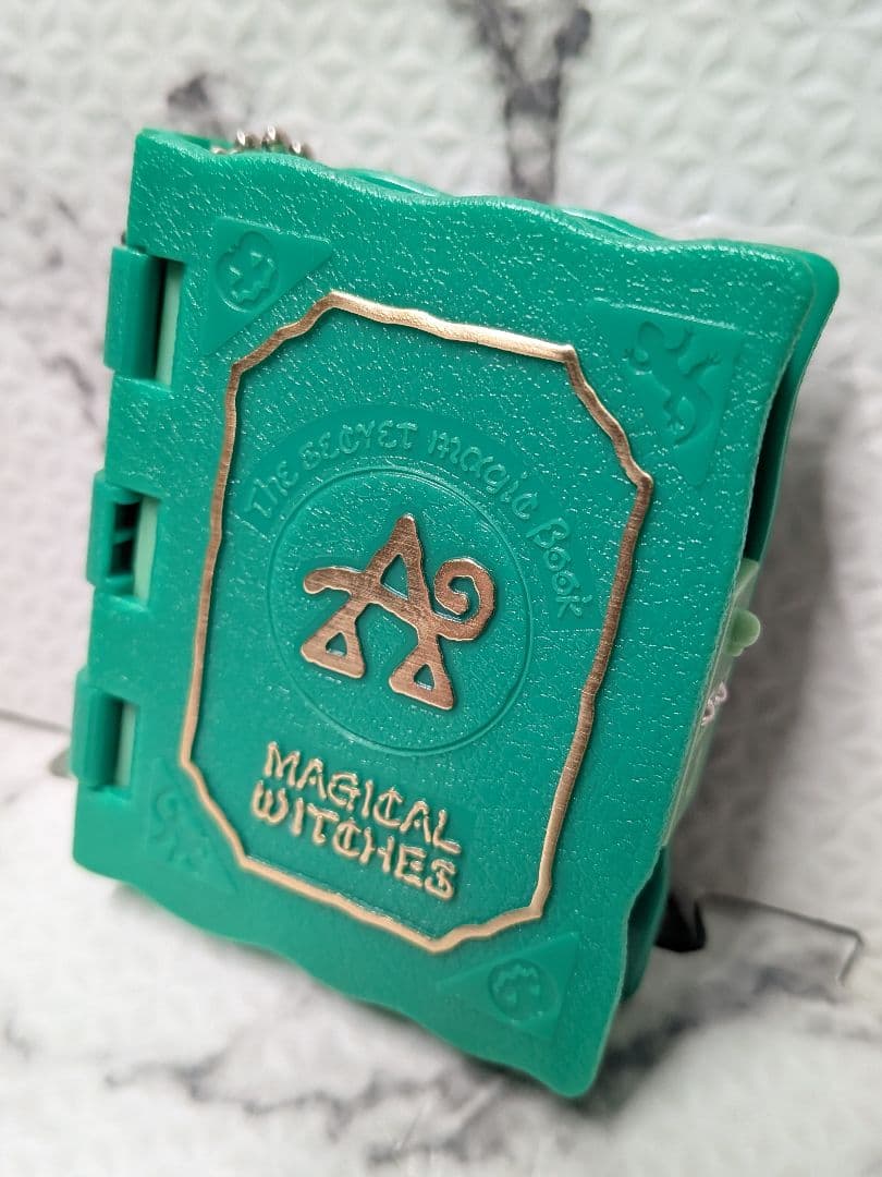 【入手困難】マジカルウィッチーズ　MAGICAL WITCHES 美品