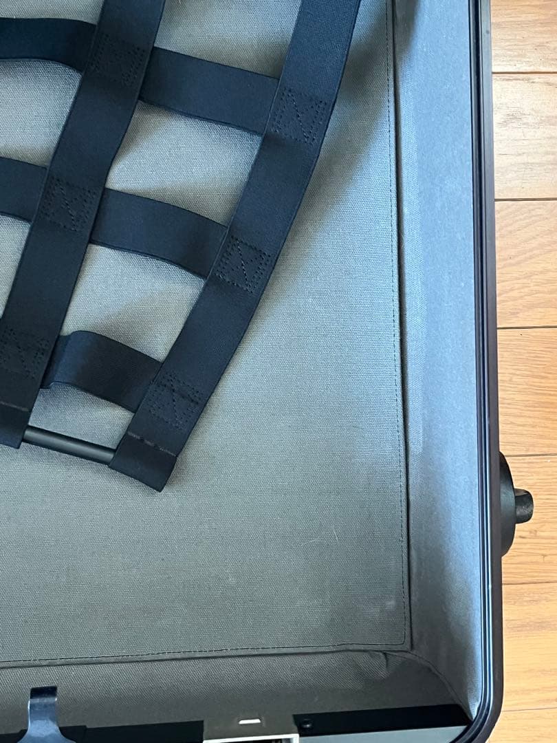 ゼロハリバートン　アルミスーツケース