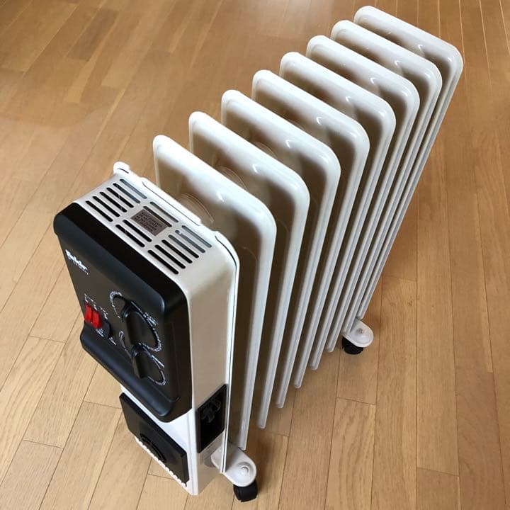 オイルヒーター　Fakir  ファン　キャスター付