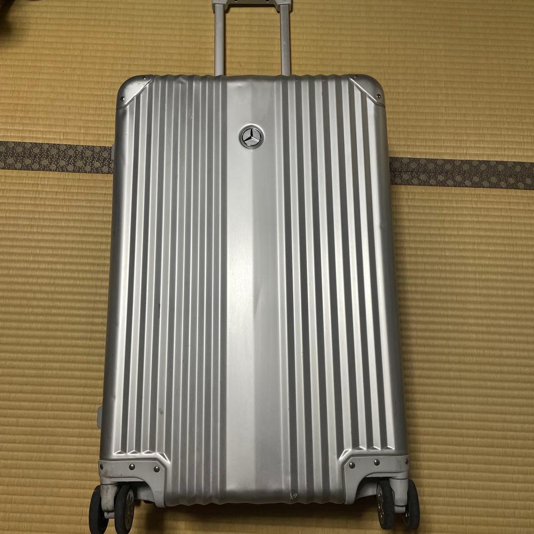 Mercedes-Benz シルバー キャリーケース　65L
