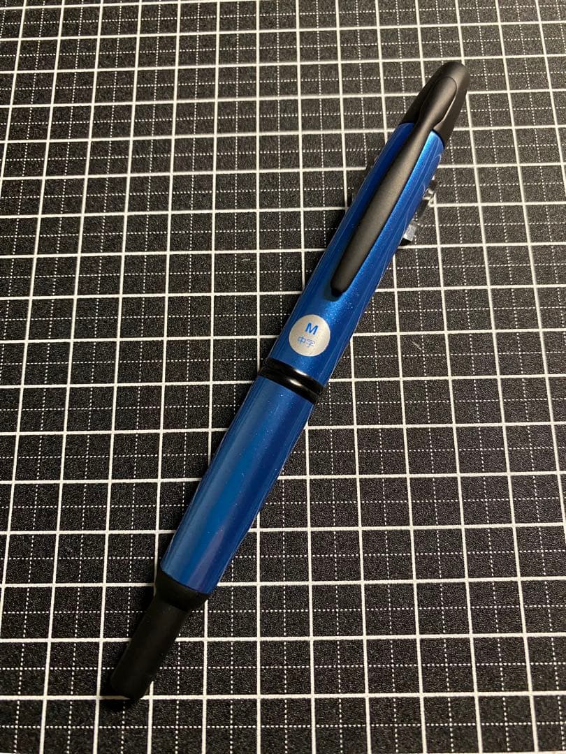 PILOT CAPLESS lic-Blue 万年筆　字幅M