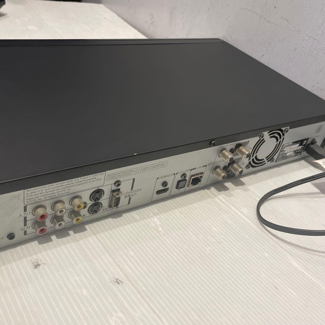 REGZA HDD DVDレコーダー　REGZA RD-R100 レコーダー