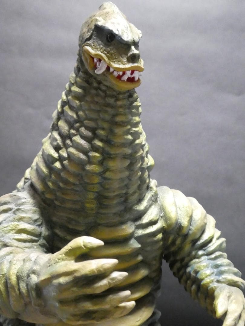 ビリケン商会　レッドキング　塗装済み完成品