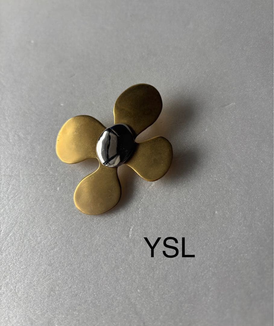 tanakas08228　イヴサンローランYSL ヴィンテージブローチ