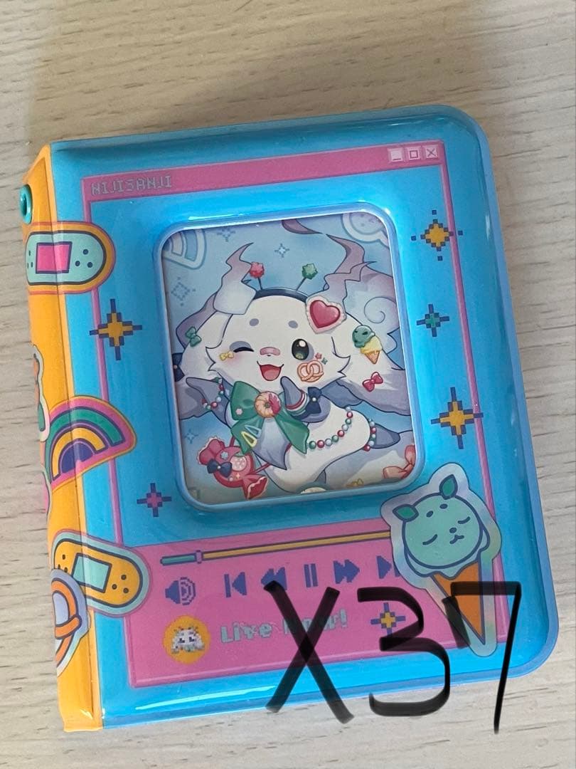 にじさんじ ルンルン デコラチェキ 37枚 バインダー