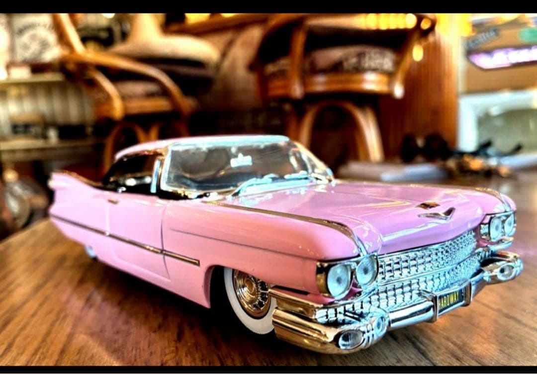 廃盤Jada Toys 1/24 1959 Cadillac ピンクキャデラック
