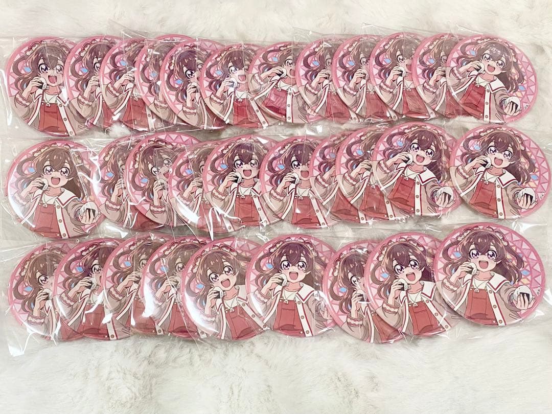 32個セット 和実ゆい 缶バッジ