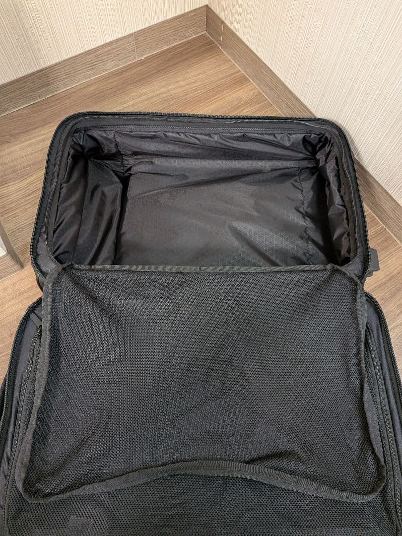 【希少品】ノースフェイス ストラトライナー M 黒 キャリーバッグ