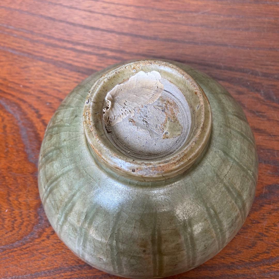 七官青磁蓮弁文碗 明時代　大徳寺箱書　ke