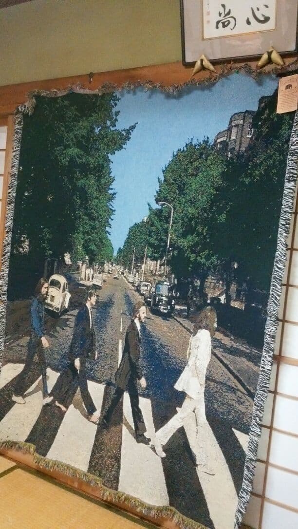 ビートルズタペストリー交渉中