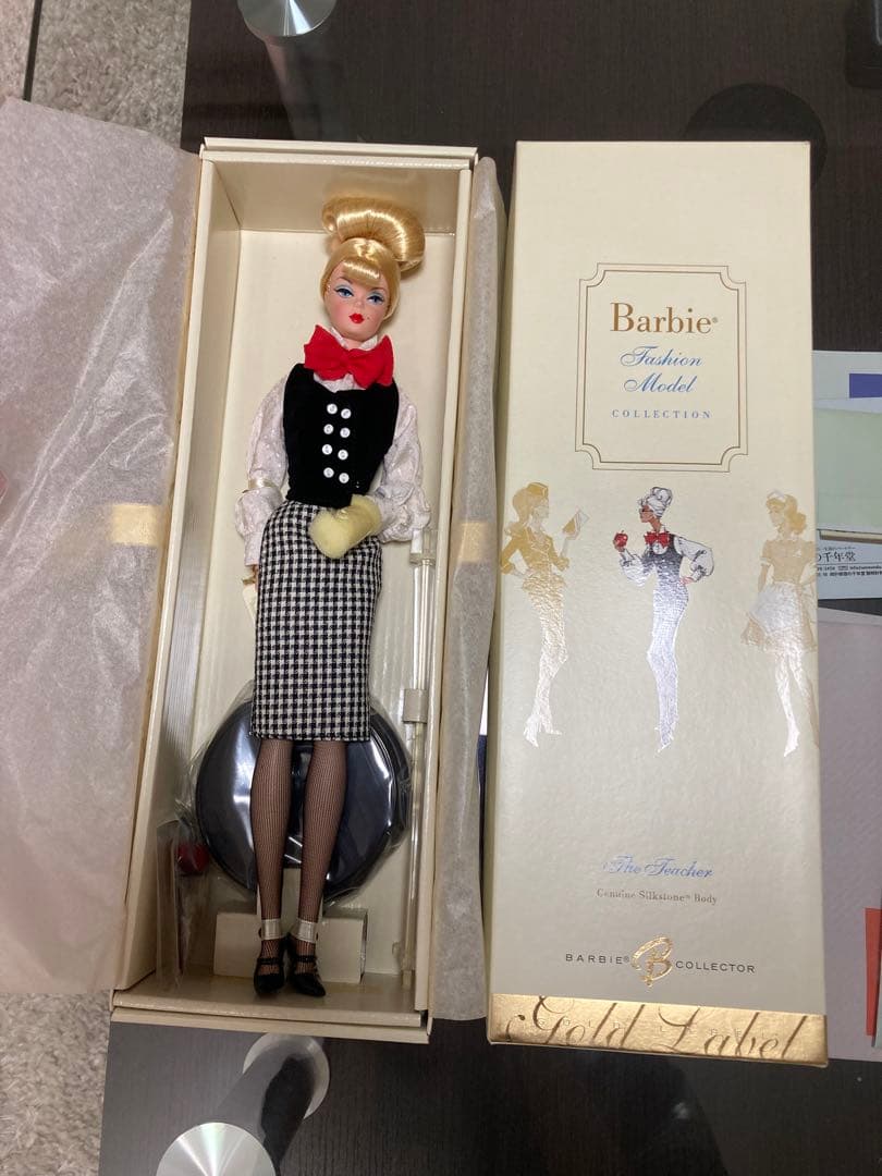 限定品Barbieゴールドラベルファッションモデルコレクション