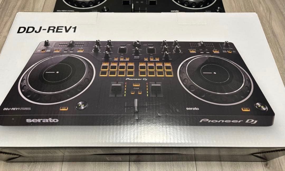 DDJ-REV1 コントローラー