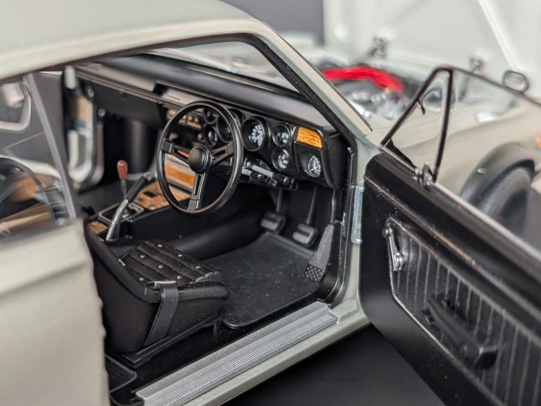 オートアート 1/18 GT-R KPGC10 ハコスカ チューンドVer.