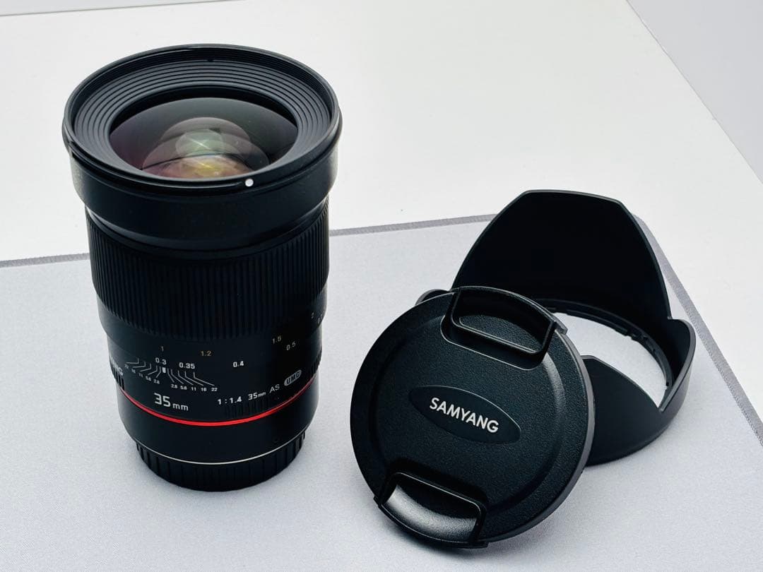 サムヤン　35mm F1.4 AS UMC キヤノンEFマウント　AE対応