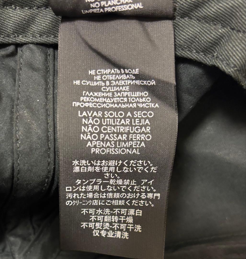 BALENCIAGA 黒 定番ロゴキャップ