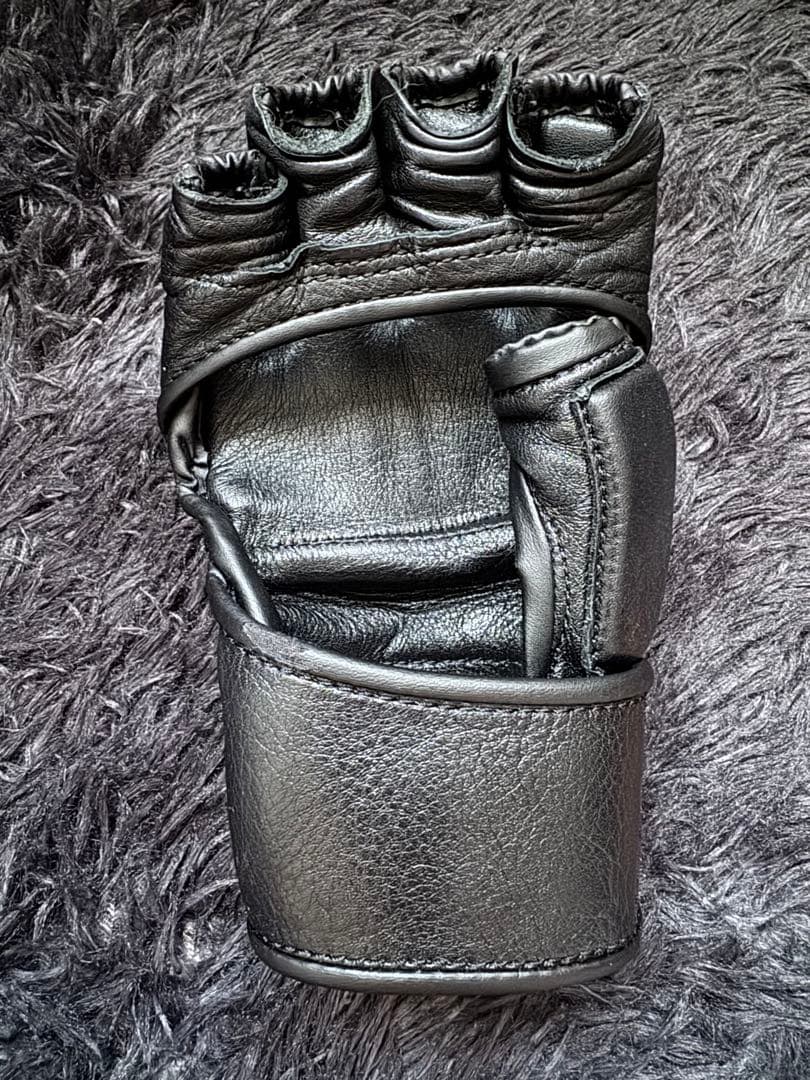 ISAMI 修斗　グローブ　オープンフィンガーグローブ　Sサイズ