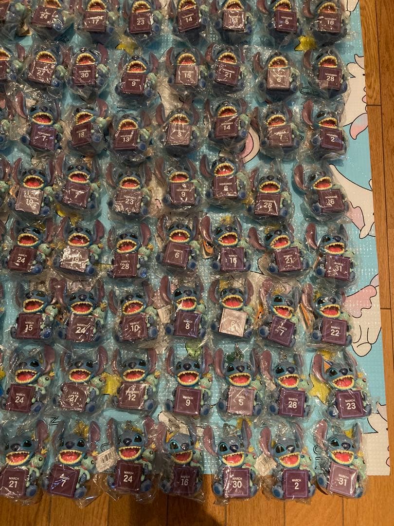 ディズニー　スティッチ キーホルダー大量　79個　未使用