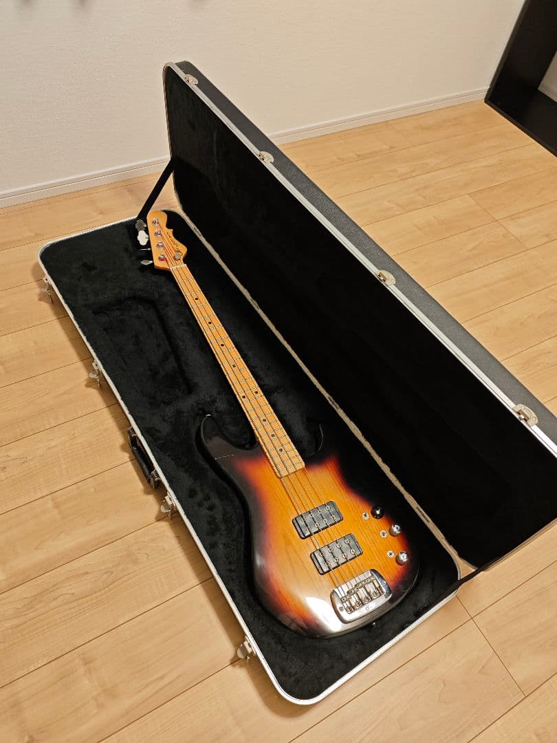 1989年製 G&L USA L-2000 ハードケース付き