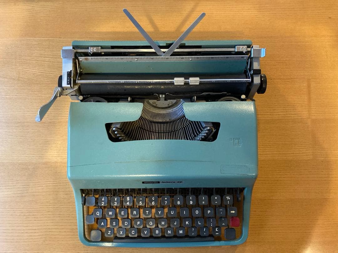 オリベッティ　レッテラ32 oliveti lettera32